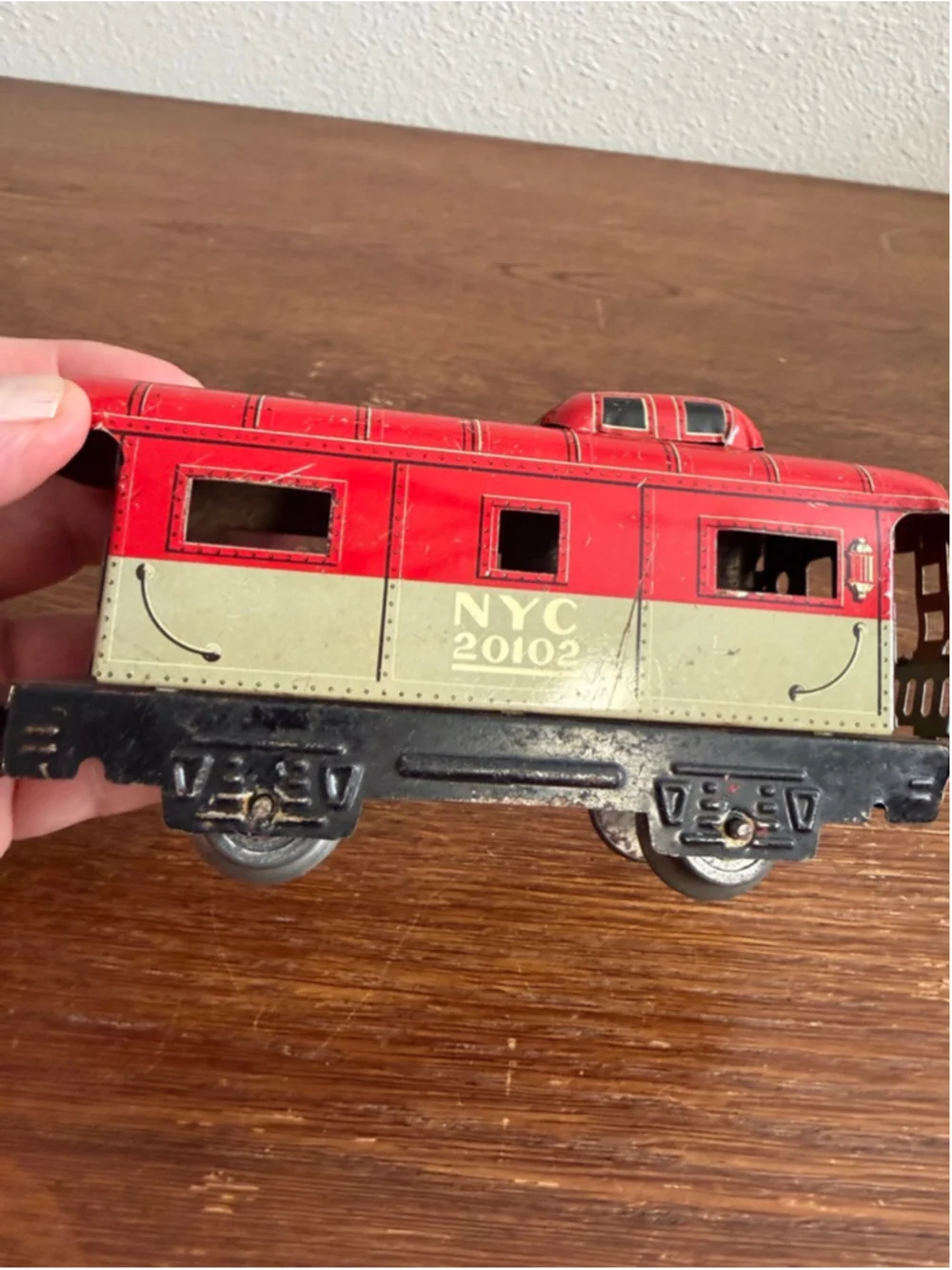 Vintage Marx NYC 20102 Caboose Tin Litho Train Car O Gauge New York Central Red